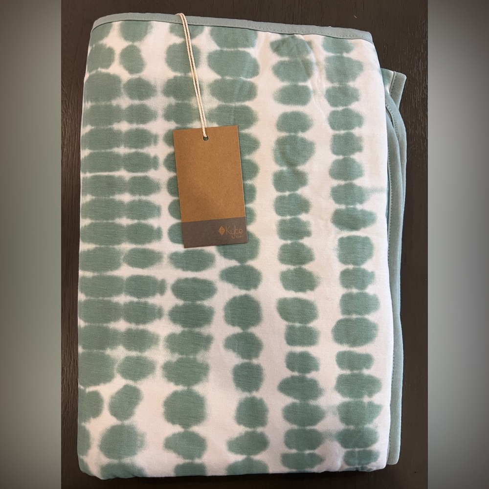 Kyte Baby Sage Riptide Toddler Blanket